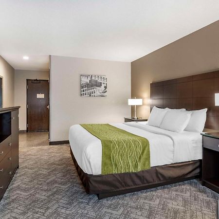 Comfort Inn & Suites Tualatin - Lake Oswego South Eksteriør billede